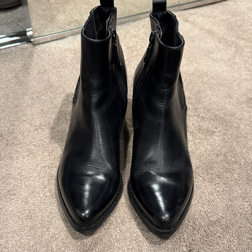 Blondo Black Leather Ankle Booties